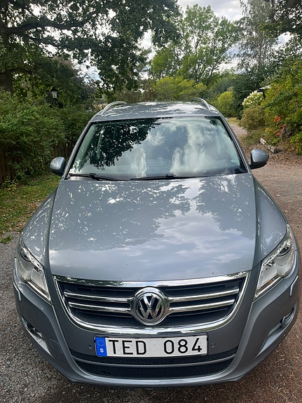 Volkswagen Tiguan 4 of 19