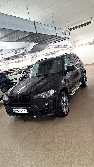 BMW X5 4 of 4