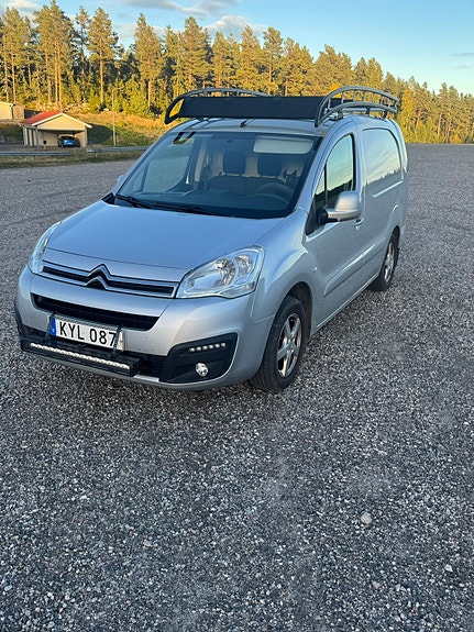 Citroen Berlingo 8 of 16