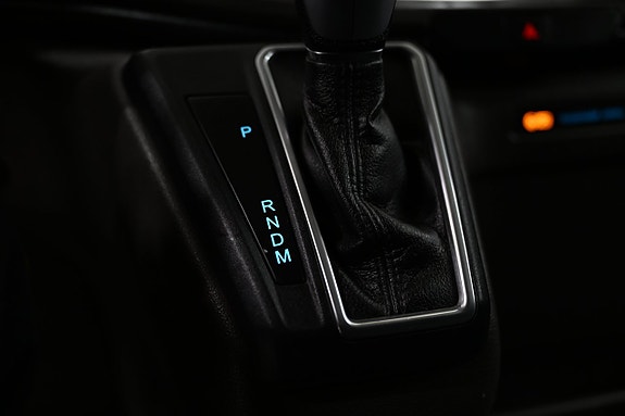 Ford Transit 17 of 28