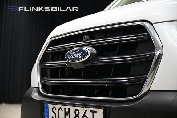 Ford Transit 2 of 28