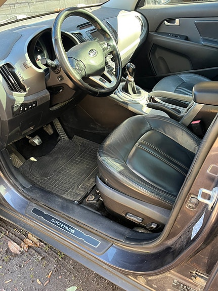 Kia Sportage 13 of 13