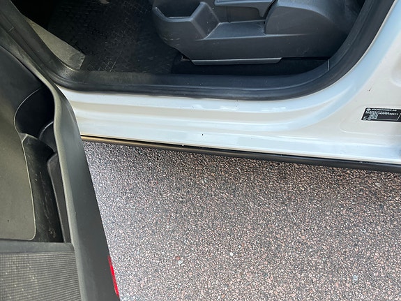 Volkswagen Golf Plus 18 of 21