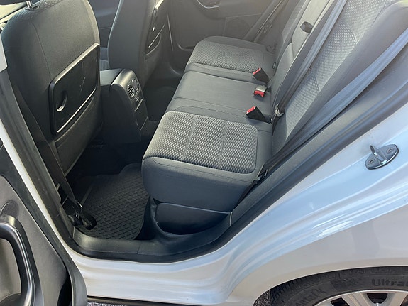 Volkswagen Golf Plus 7 of 21