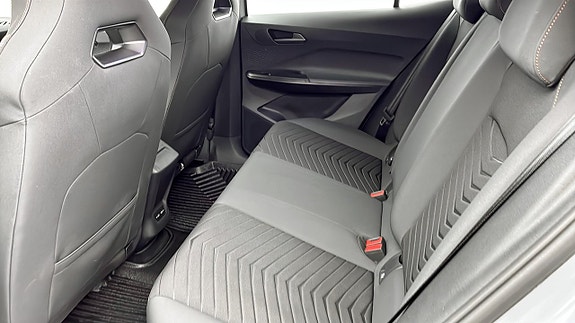 Seat ElBorn 12 of 14