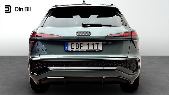 Audi Q3 5 of 13