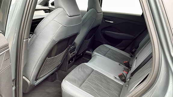 Audi Q3 12 of 13