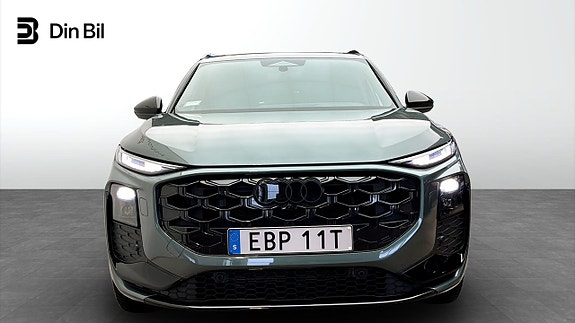 Audi Q3 4 of 13