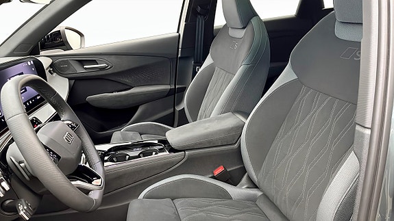 Audi Q3 8 of 13