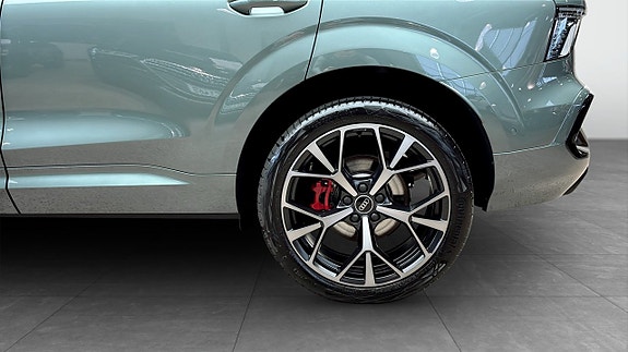Audi Q3 6 of 13