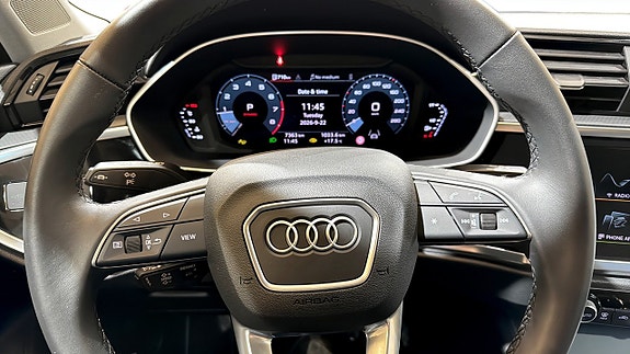 Audi Q3 18 of 20