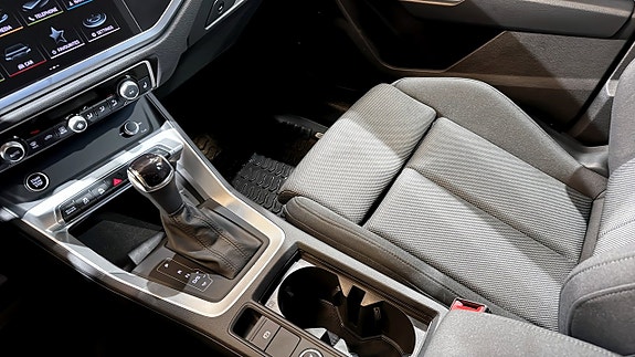 Audi Q3 17 of 20