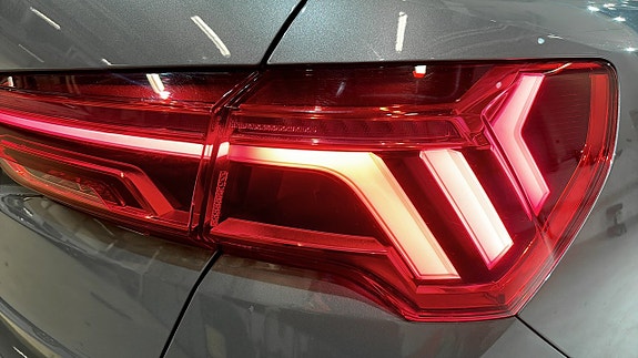 Audi Q3 15 of 22