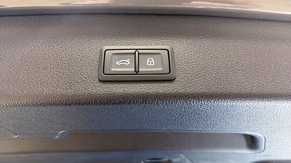 Audi Q3 22 of 22