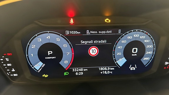 Audi Q3 21 of 22