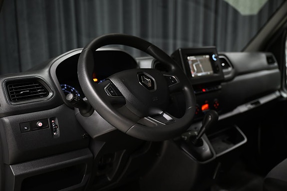 Renault Master 15 of 29