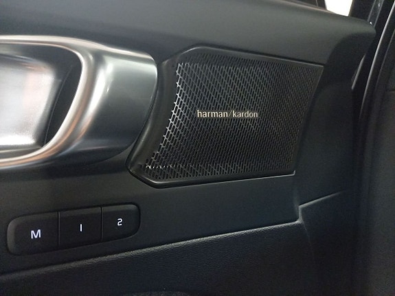 Volvo C40 14 of 17