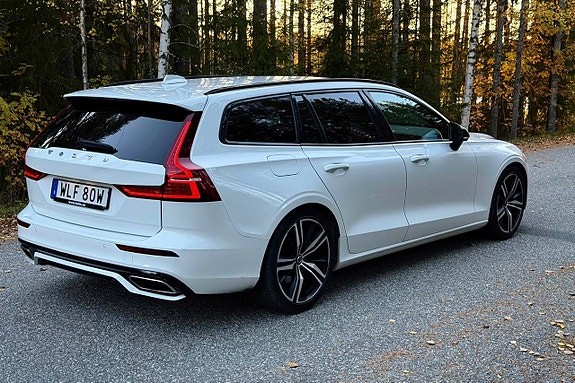 Volvo V60 15 of 22