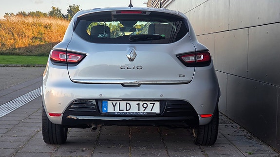 Renault Clio 5 of 17