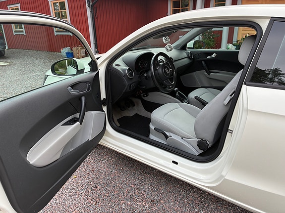 Audi A1 7 of 13