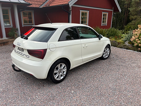 Audi A1 3 of 13