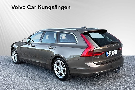 Volvo V90 4 of 27