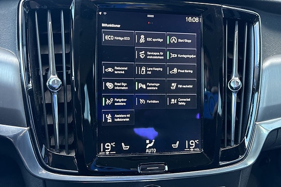 Volvo V90 25 of 27