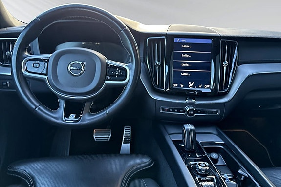 Volvo XC60 9 of 28