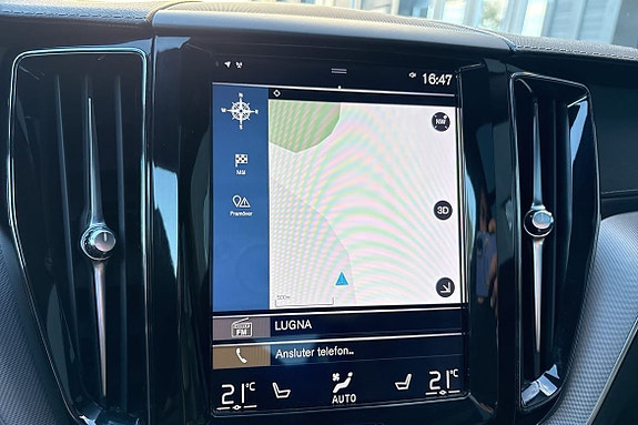 Volvo XC60 25 of 28