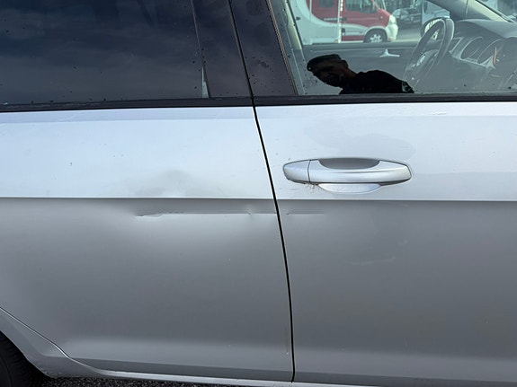 Volkswagen Golf VII 13 of 15