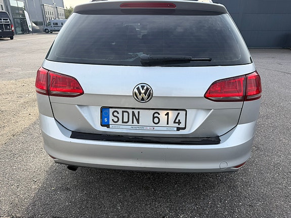 Volkswagen Golf VII 12 of 15
