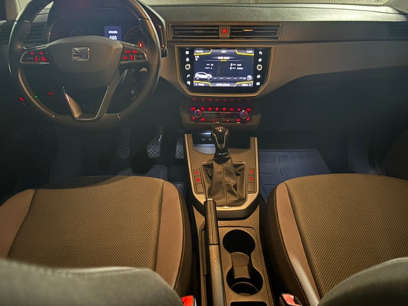 Seat Arona 6 of 6