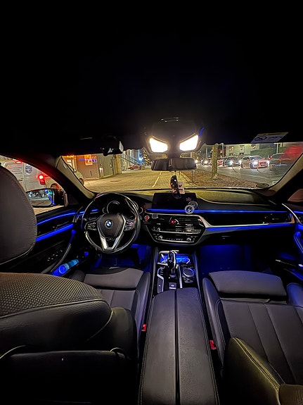 BMW 520d 3 of 6