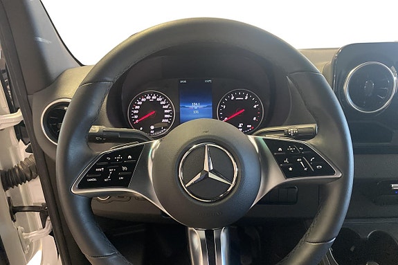 Mercedes-Benz Sprinter 319 7 of 17