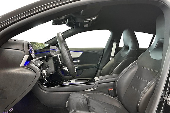 Mercedes-Benz CLA250 e 8 of 17
