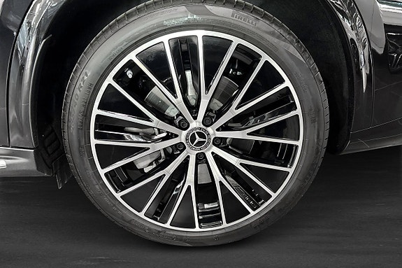 Mercedes-Benz GLC400 5 of 12