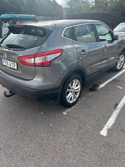 Nissan Qashqai 3 of 7