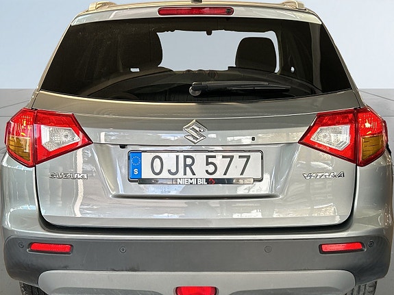 Suzuki Vitara 12 of 19