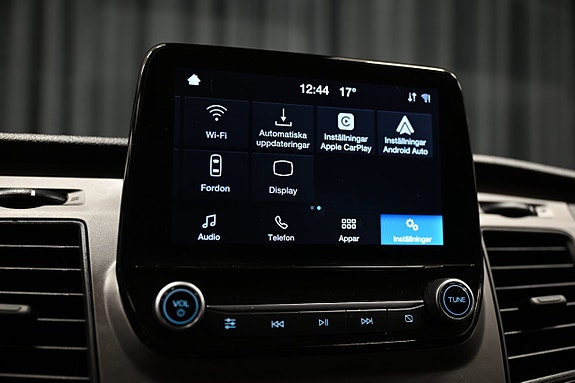 Ford Transit Custom 18 of 27