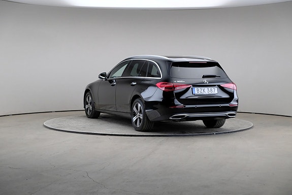 Mercedes-Benz C300 e 2 of 25
