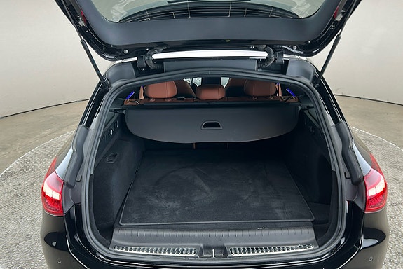 Mercedes-Benz C300 e 14 of 25