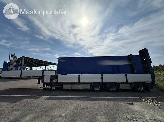 Jumbo/Trombon trailer 7 of 27