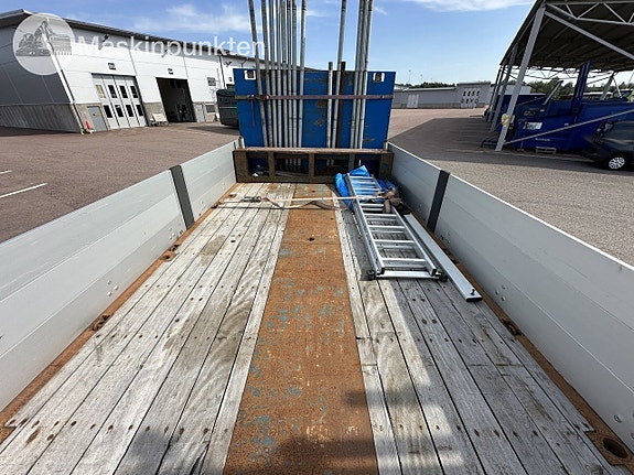 Jumbo/Trombon trailer 8 of 27