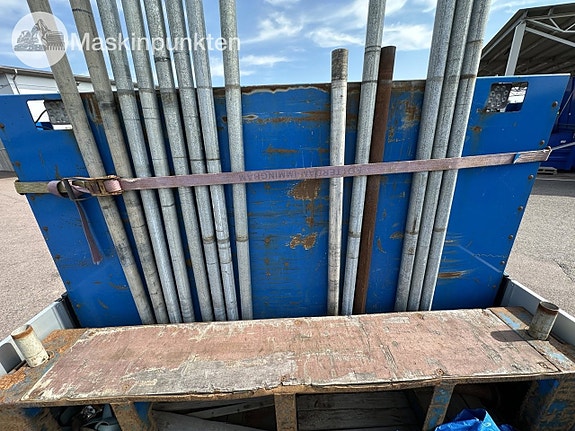 Jumbo/Trombon trailer 18 of 27