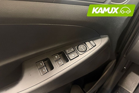 Hyundai Tucson 17 of 22