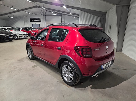 Dacia Sandero Stepway 4 of 9