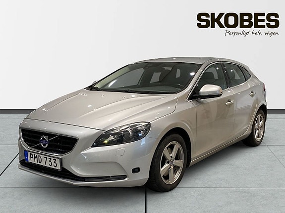 Volvo V40 3 of 3