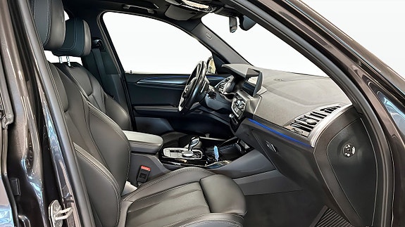 BMW X3 3 of 9