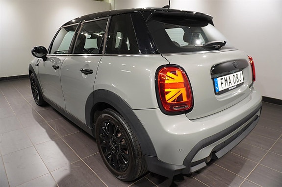 MINI Cooper 14 of 14
