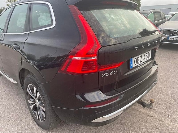 Volvo XC60 4 of 5
